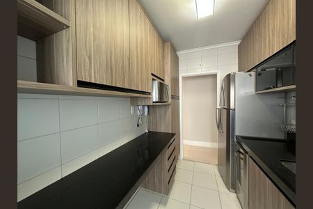 Apartamento para alugar com 84m², 2 quartos e 2 vagasCozinha