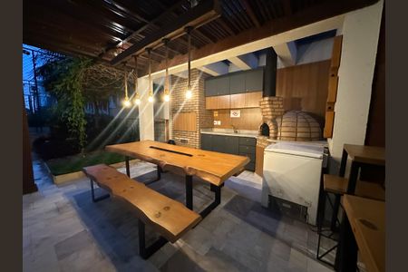 Apartamento para alugar com 84m², 2 quartos e 2 vagasÁrea comum - Churrasqueira