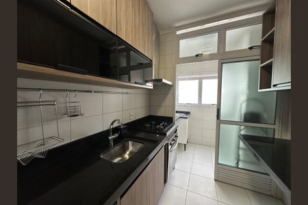 Apartamento para alugar com 84m², 2 quartos e 2 vagasCozinha