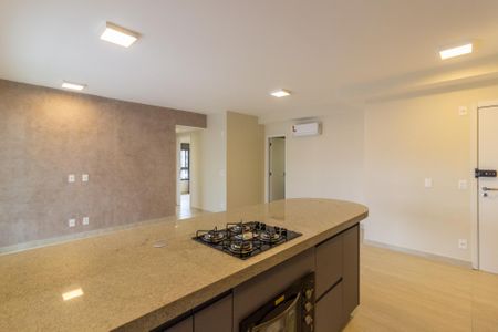 Apartamento à venda com 85m², 2 quartos e 1 vaga Apartamento à venda com 85m², 2 quartos e 1 vagaSala/Cozinha
