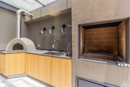Apartamento à venda com 85m², 2 quartos e 1 vaga Apartamento à venda com 85m², 2 quartos e 1 vagaÁrea comum - Churrasqueira