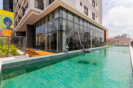 Apartamento à venda com 85m², 2 quartos e 1 vaga Apartamento à venda com 85m², 2 quartos e 1 vagaÁrea comum - Piscina