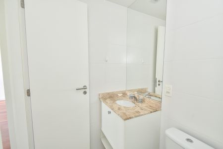 Apartamento à venda com 70m², 2 quartos e 2 vagasBanheiro
