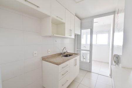 Apartamento à venda com 70m², 2 quartos e 2 vagasCozinha