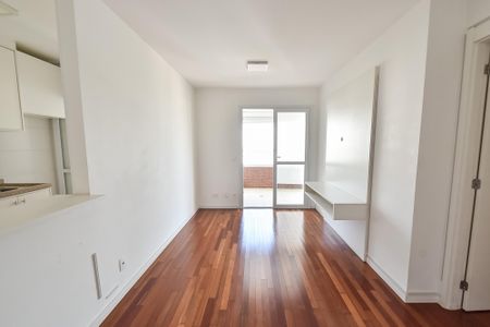 Apartamento à venda com 70m², 2 quartos e 2 vagasSala