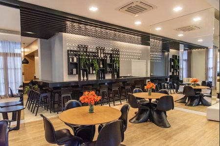 Apartamento à venda com 70m², 2 quartos e 2 vagasÁrea comum - Salão de festas