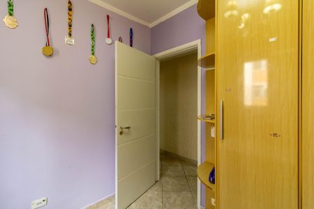 Apartamento à venda com 104m², 3 quartos e 2 vagas Apartamento à venda com 104m², 3 quartos e 2 vagasQuarto 3