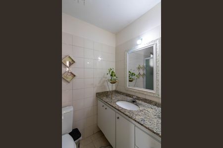 Apartamento à venda com 104m², 3 quartos e 2 vagas Apartamento à venda com 104m², 3 quartos e 2 vagasBanheiro