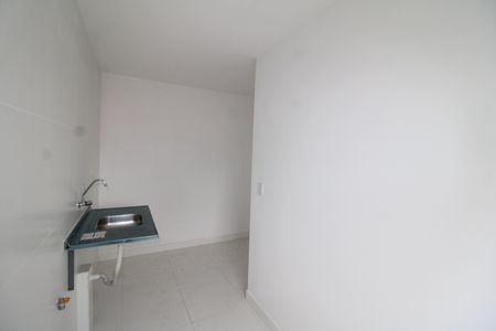 Sala / Cozinha de apartamento à venda com 2 quartos, 37m² em Jardim São Paulo, São Paulo