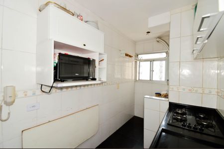 Apartamento para alugar com 50m², 2 quartos e 2 vagasCozinha