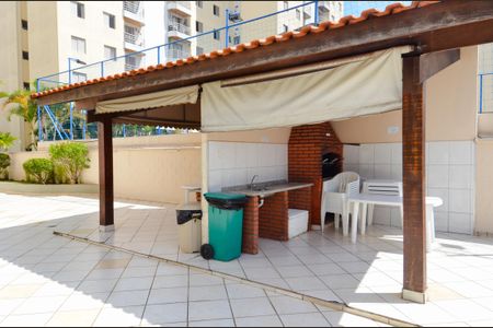 Apartamento para alugar com 50m², 2 quartos e 2 vagasÁrea comum - Churrasqueira