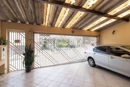 Casa à venda com 185m², 3 quartos e 3 vagas Casa à venda com 185m², 3 quartos e 3 vagasGaragem