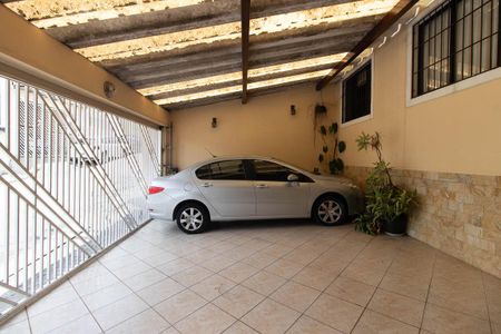 Casa à venda com 185m², 3 quartos e 3 vagas Casa à venda com 185m², 3 quartos e 3 vagasGaragem