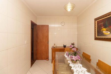 Casa à venda com 185m², 3 quartos e 3 vagas Casa à venda com 185m², 3 quartos e 3 vagasCopa