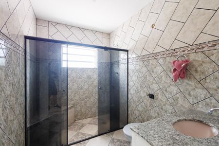 Casa para alugar com 1047m², 4 quartos e 10 vagasBanheiro Corredor piso 2