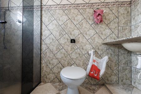 Casa para alugar com 1047m², 4 quartos e 10 vagasBanheiro Corredor piso 2