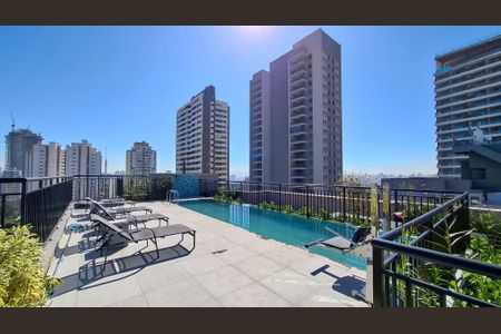 Studio à venda com 34m², 1 quarto e sem vaga Studio à venda com 34m², 1 quarto e sem vagaÁrea Comum - Piscina