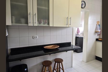Apartamento à venda com 75m², 2 quartos e 2 vagas Apartamento à venda com 75m², 2 quartos e 2 vagasCozinha
