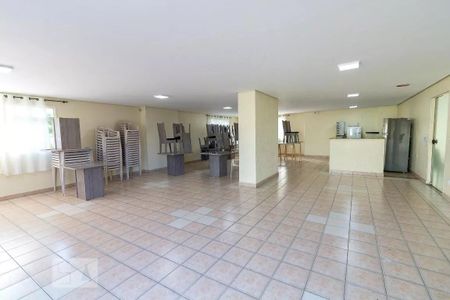 Apartamento à venda com 75m², 2 quartos e 2 vagas Apartamento à venda com 75m², 2 quartos e 2 vagasÁrea comum - Salão de festas