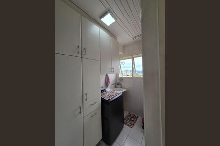 Apartamento à venda com 75m², 2 quartos e 2 vagas Apartamento à venda com 75m², 2 quartos e 2 vagasÁrea de Serviço