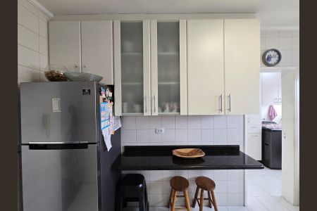 Apartamento à venda com 75m², 2 quartos e 2 vagas Apartamento à venda com 75m², 2 quartos e 2 vagasCozinha