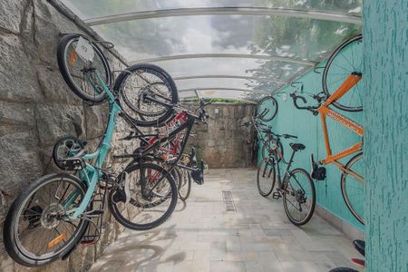 Apartamento à venda com 249m², 4 quartos e 1 vaga Apartamento à venda com 249m², 4 quartos e 1 vagaBicicletário