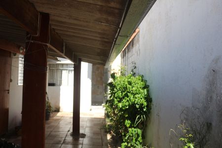 Casa à venda com 159m², 3 quartos e 1 vagaÁrea de Serviço