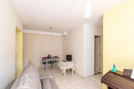 Apartamento para alugar com 45m², 3 quartos e 1 vagaSala