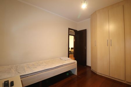 Apartamento à venda com 128m², 3 quartos e 2 vagasQuarto 2