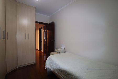 Apartamento à venda com 128m², 3 quartos e 2 vagasQuarto 3