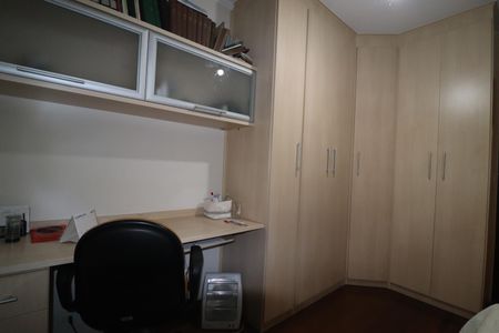 Apartamento à venda com 128m², 3 quartos e 2 vagasQuarto 3