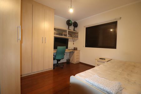 Apartamento à venda com 128m², 3 quartos e 2 vagasQuarto 2