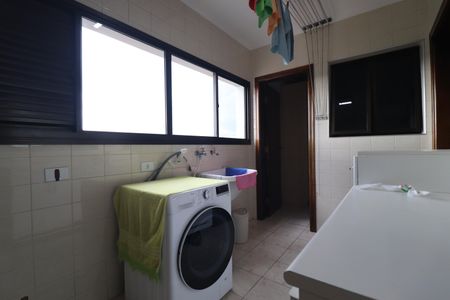 Apartamento à venda com 128m², 3 quartos e 2 vagasÁrea de Serviço