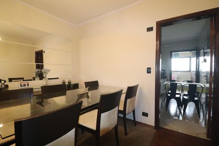 Apartamento à venda com 128m², 3 quartos e 2 vagasSala de Jantar