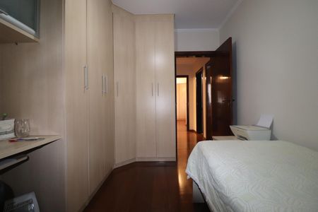 Apartamento à venda com 128m², 3 quartos e 2 vagasQuarto 3