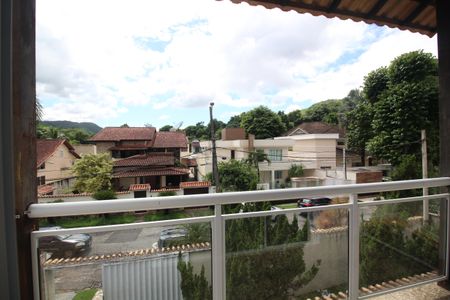 Casa de condomínio à venda com 600m², 6 quartos e 4 vagasQuarto 3 - Varanda