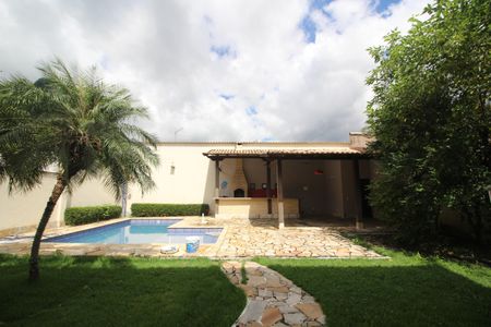 Casa de condomínio à venda com 600m², 6 quartos e 4 vagasÁrea Externa