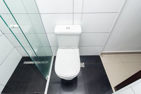 Casa à venda com 250m², 3 quartos e 2 vagasBanheiro da Suíte 1