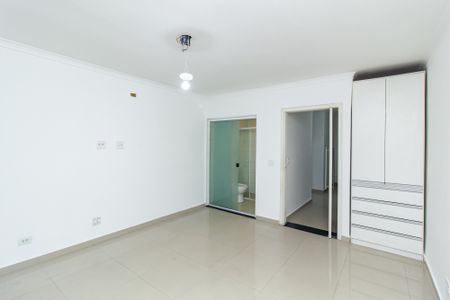Casa à venda com 250m², 3 quartos e 2 vagasSuíte 2