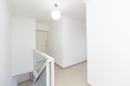 Casa à venda com 250m², 3 quartos e 2 vagasCorredor