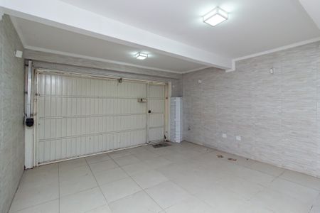 Casa à venda com 250m², 3 quartos e 2 vagasGaragem