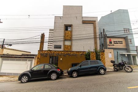 Apartamento para alugar com 50m², 2 quartos e sem vagaFachada + Placa na Janela