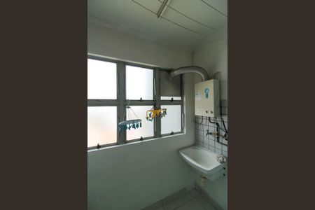 Apartamento para alugar com 55m², 3 quartos e 1 vagaÁrea de Serviço