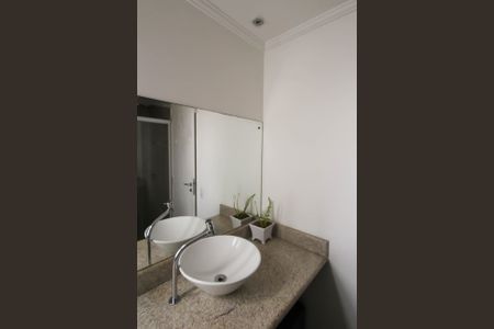 Apartamento para alugar com 55m², 3 quartos e 1 vagaBanheiro