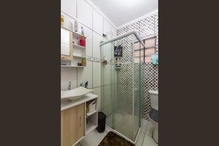 Casa à venda com 196m², 3 quartos e 2 vagas Casa à venda com 196m², 3 quartos e 2 vagasBanheiro 2