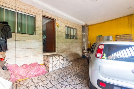 Casa à venda com 196m², 3 quartos e 2 vagas Casa à venda com 196m², 3 quartos e 2 vagasGaragem