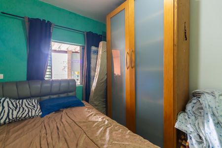 Casa à venda com 196m², 3 quartos e 2 vagas Casa à venda com 196m², 3 quartos e 2 vagasQuarto 2