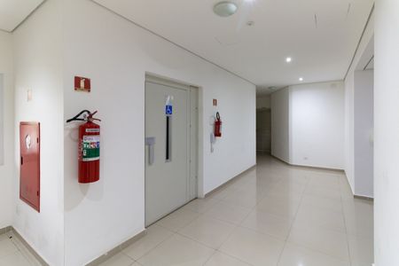 Apartamento para alugar com 56m², 2 quartos e sem vaga Apartamento para alugar com 56m², 2 quartos e sem vagaHall de Entrada