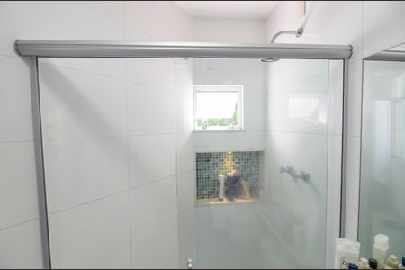 Banheiro de apartamento para alugar com 1 quarto, 60m² em São Fco Xavier, Rio de Janeiro