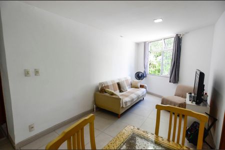 Sala de apartamento para alugar com 1 quarto, 60m² em São Fco Xavier, Rio de Janeiro